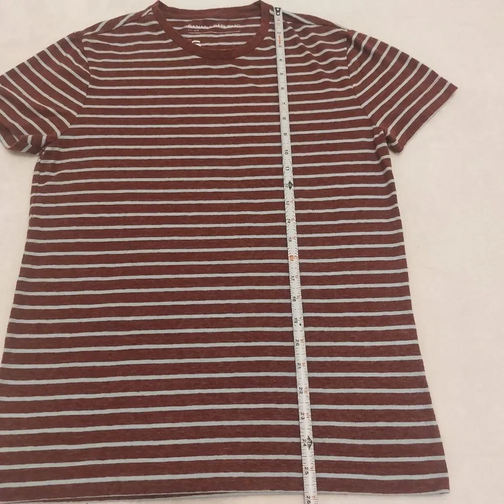 Banana Republic Short Sleeve Striped Tee Size Small Red Blue